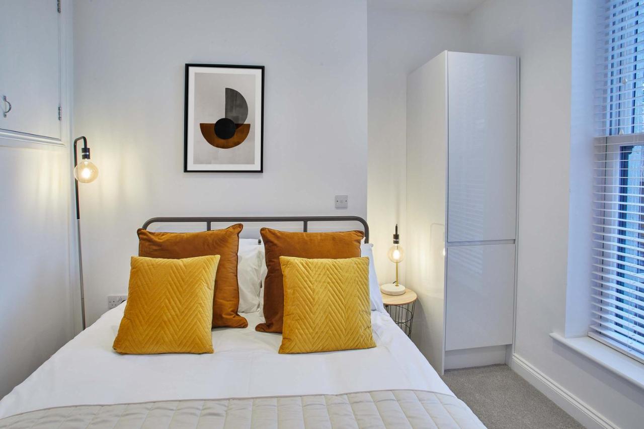 Host & Stay - Apartment One, Hudsons Yard House Whitby Buitenkant foto