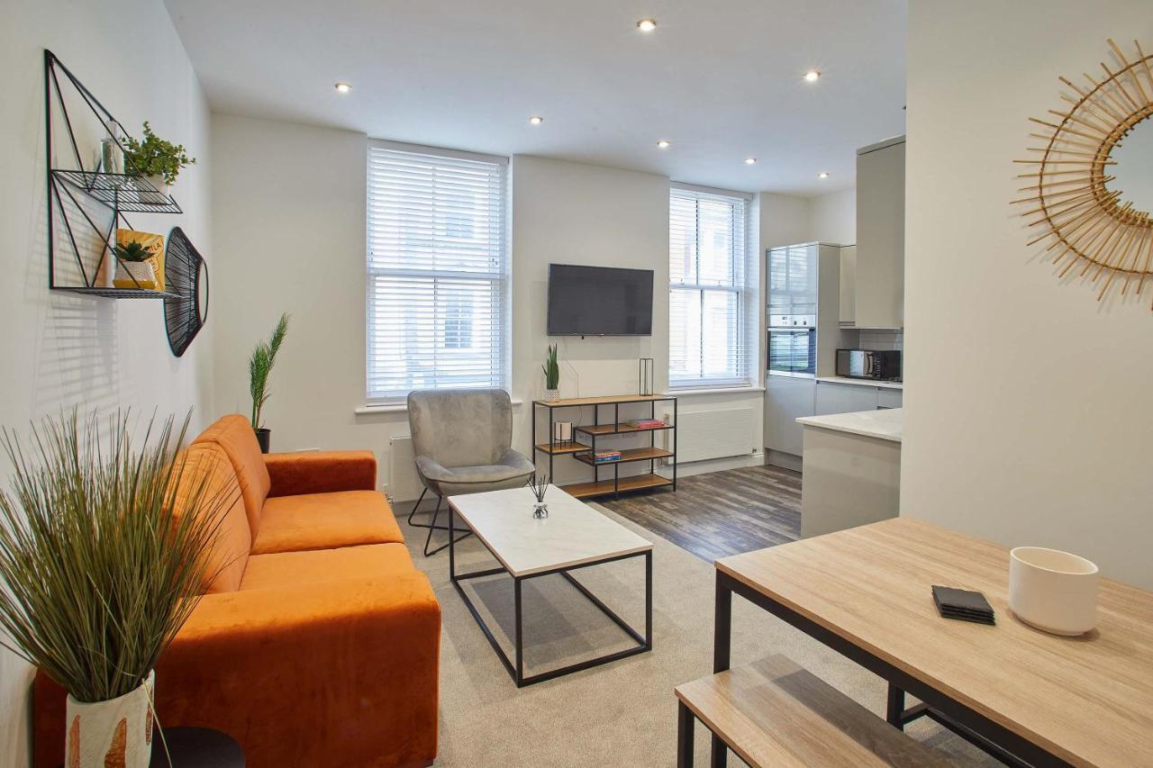 Host & Stay - Apartment One, Hudsons Yard House Whitby Buitenkant foto
