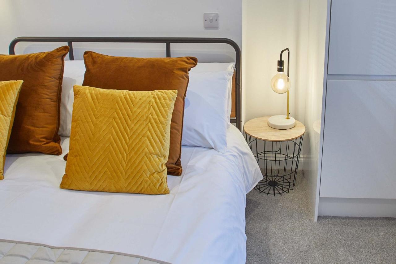 Host & Stay - Apartment One, Hudsons Yard House Whitby Buitenkant foto