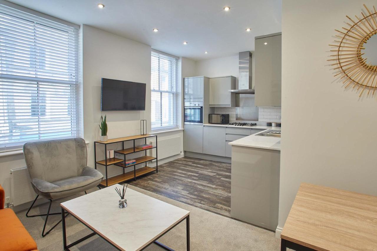 Host & Stay - Apartment One, Hudsons Yard House Whitby Buitenkant foto